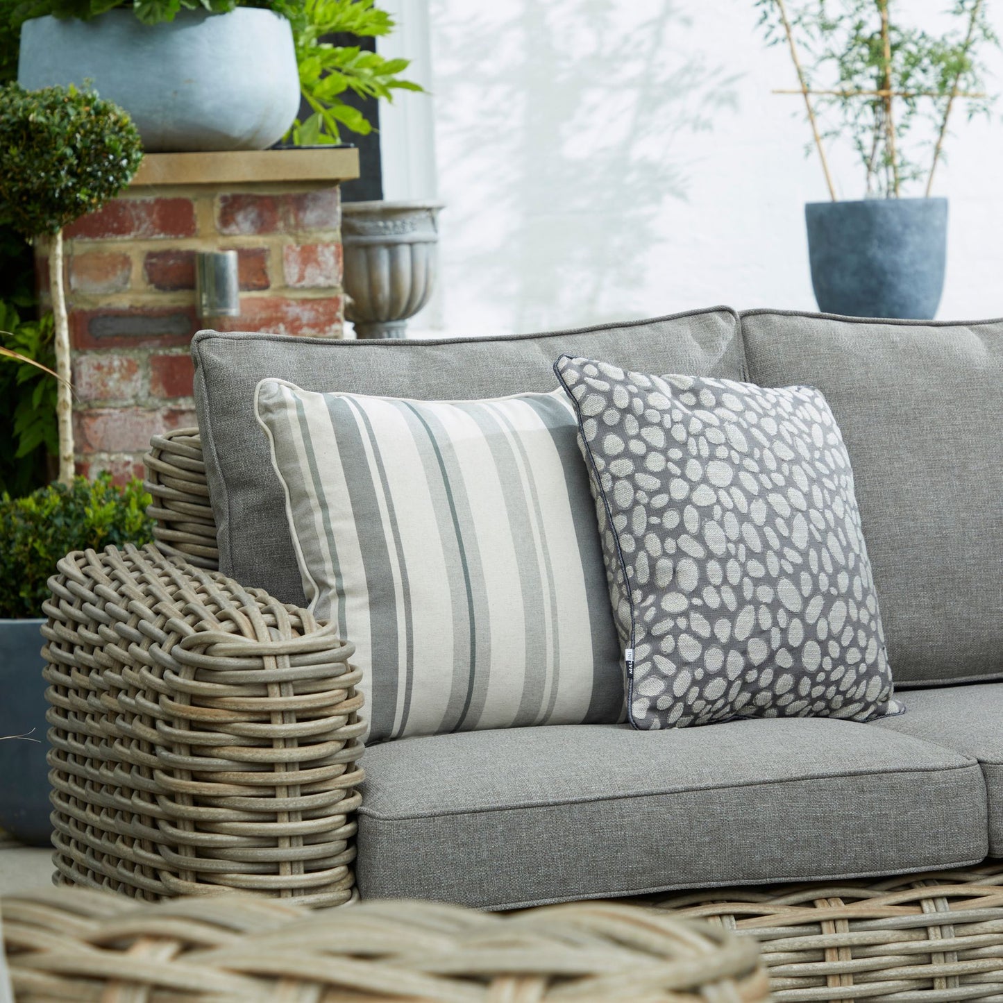 Amalfi Luxury Outdoor Five Seater Set