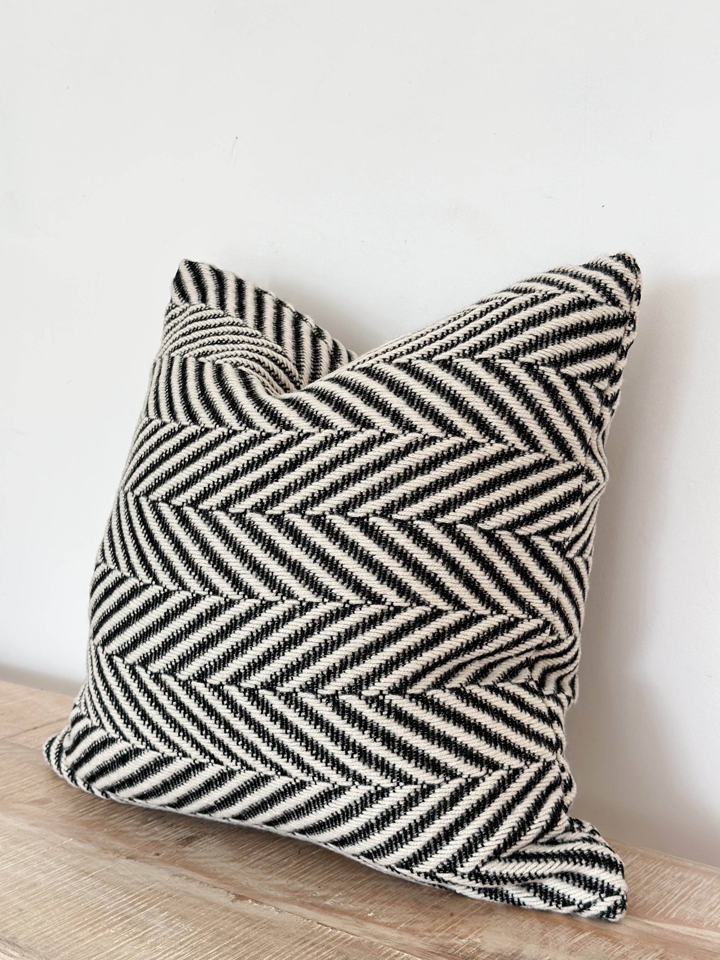 Polyester 45x45 - Black and Cream Chevron Print - Kristia Rose Collections