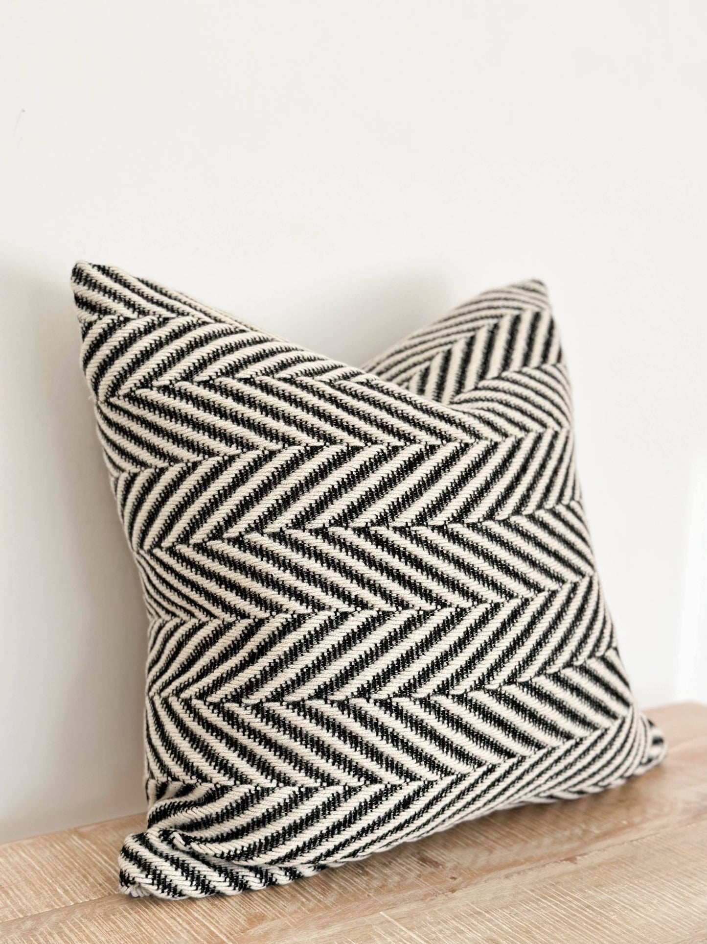 Polyester 45x45 - Black and Cream Chevron Print - Kristia Rose Collections
