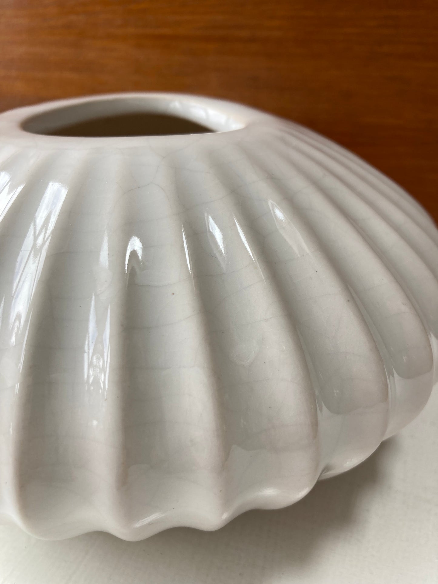 White Ceramic Ribbed Squat Vase - Kristia Rose Collections