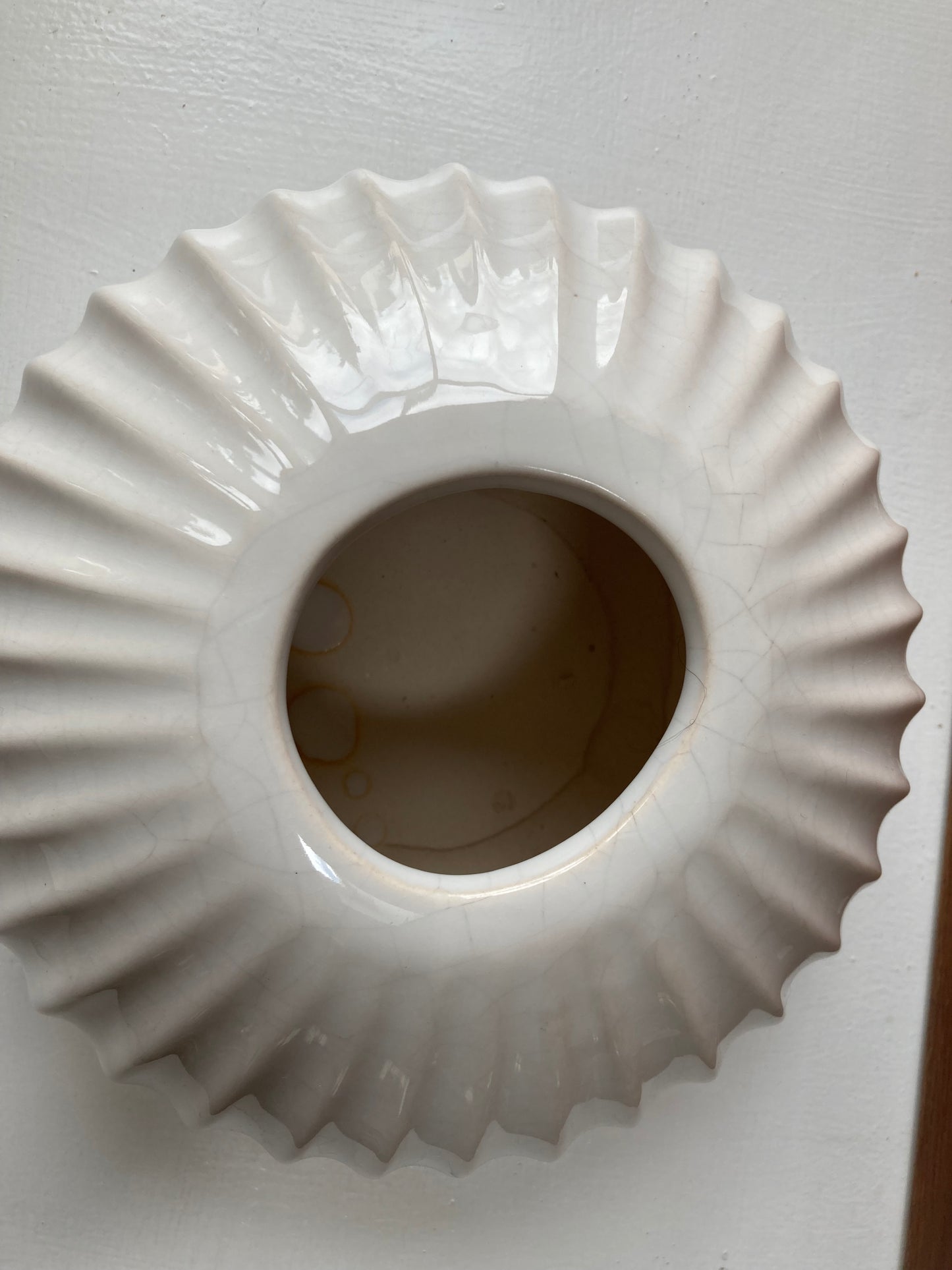 White Ceramic Ribbed Squat Vase - Kristia Rose Collections