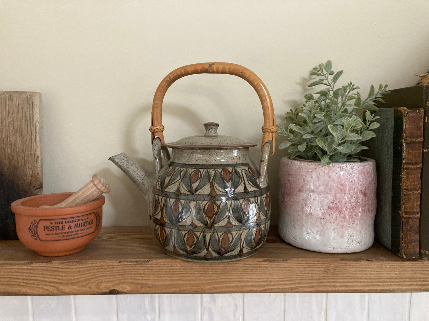Decorative Vintage Teapot - Kristia Rose Collections