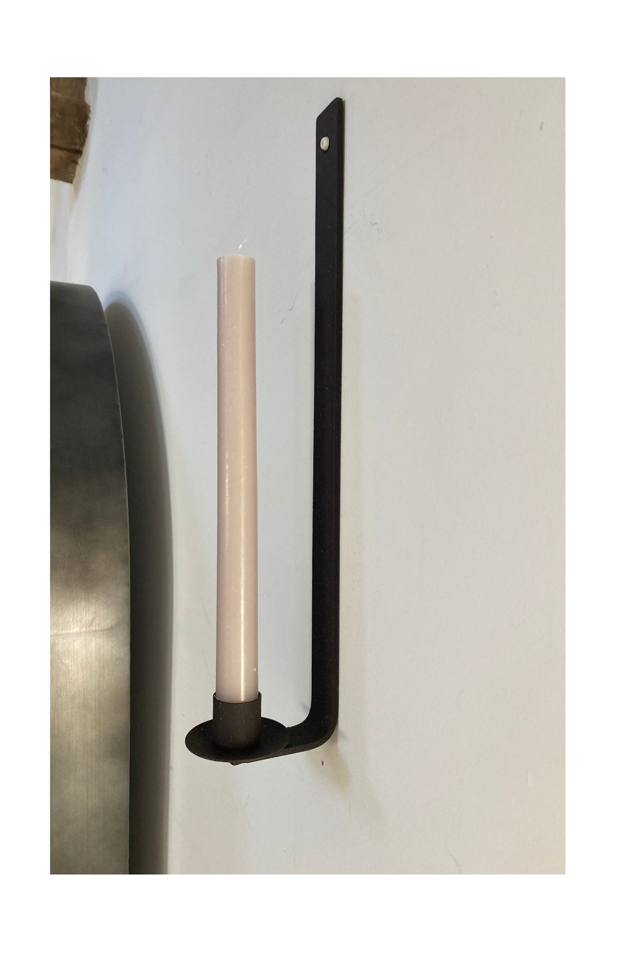 Antique Effect Simple Elegant Candle Sconce
