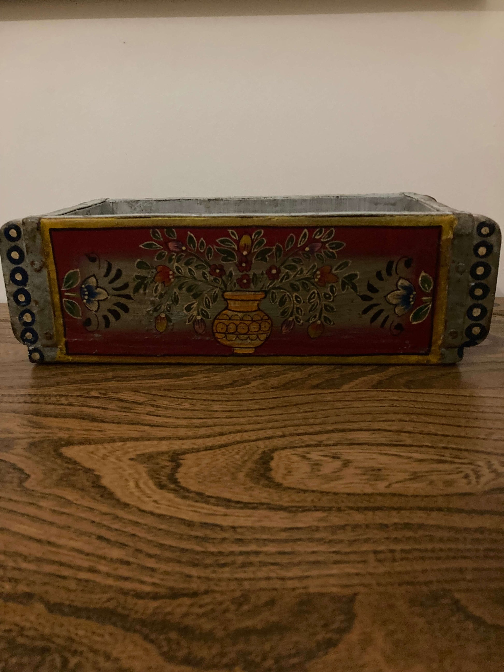 Hand Painted Vintage Brick Mould - Kristia Rose Collections