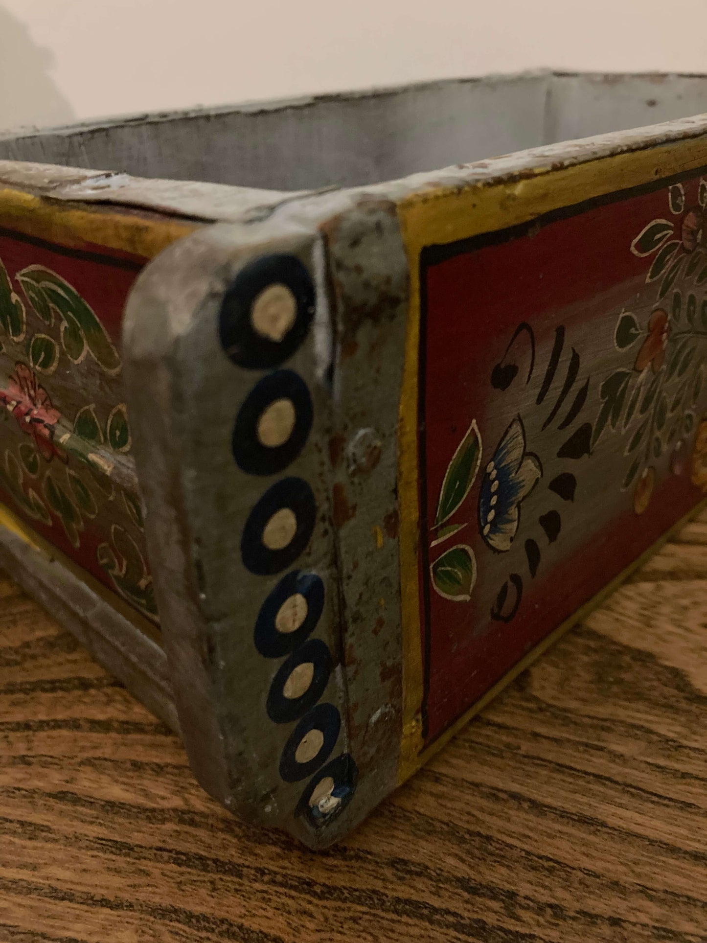 Hand Painted Vintage Brick Mould - Kristia Rose Collections