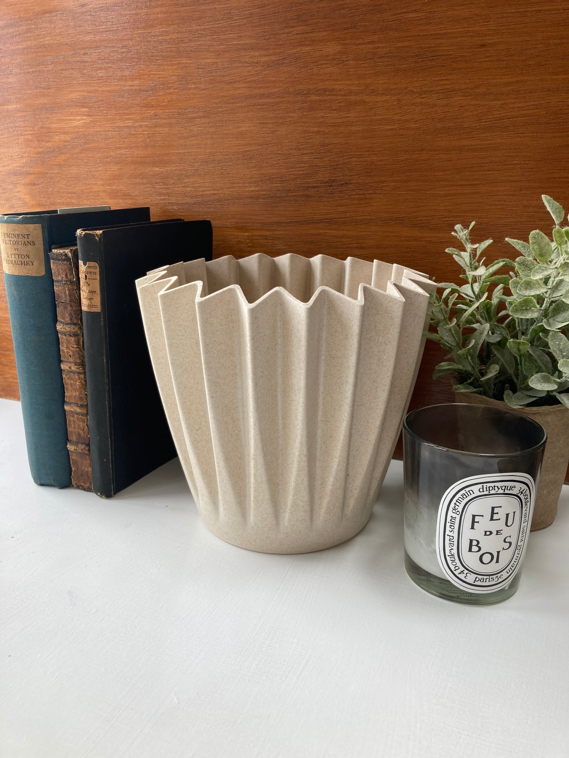 Earthy Natural Bamboo Corrugated Pot - Eco Friendly - Kristia Rose Collections