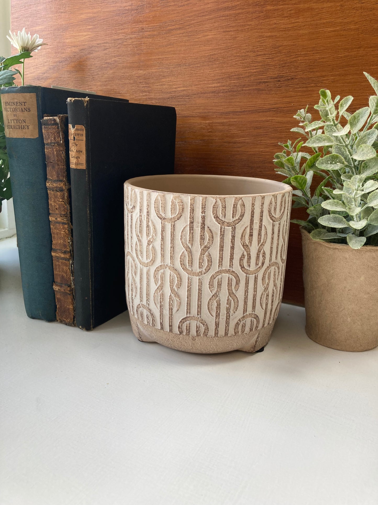 Neutral Rope Knot Design Decorative Plant Pot - Kristia Rose Collections