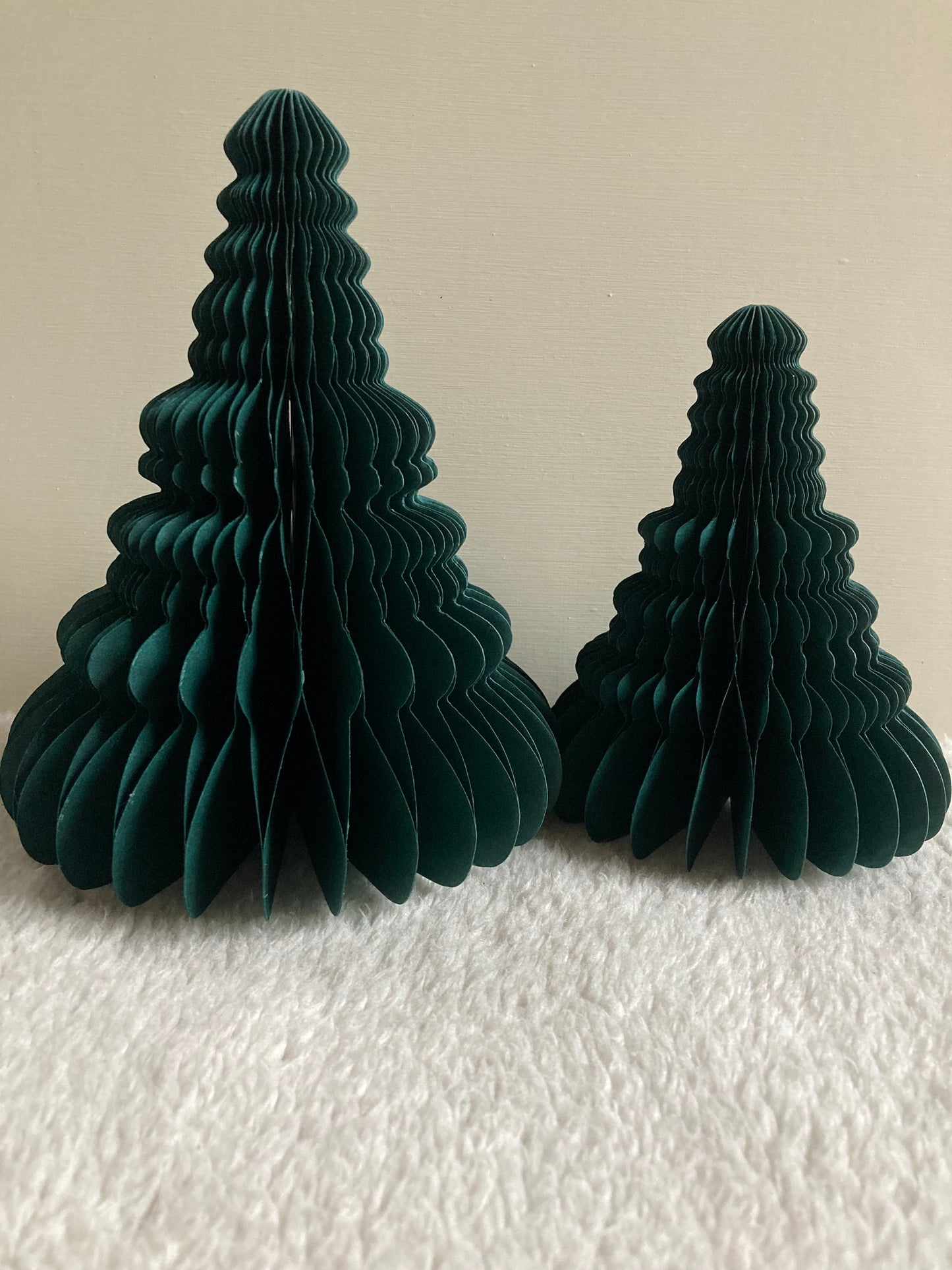 Set of 2 Honeycomb Green Paper Standing Trees