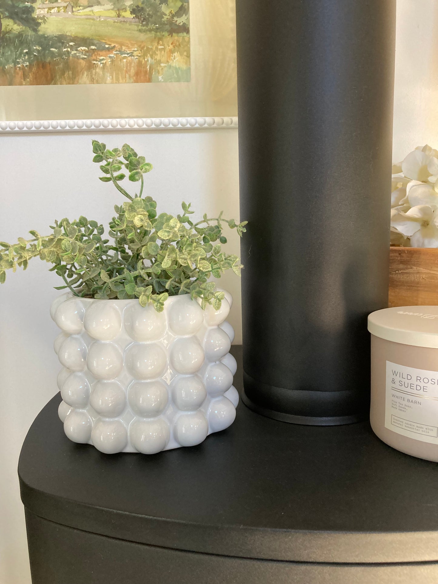 White Bobble Effect Planter