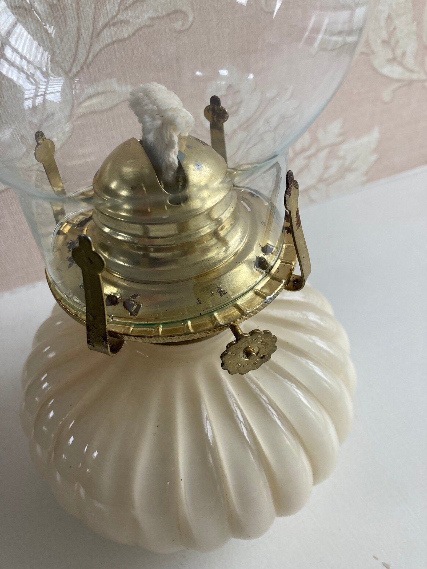 Vintage Cream Glass, Lamplight Farms Oil Lamp - Kristia Rose Collections